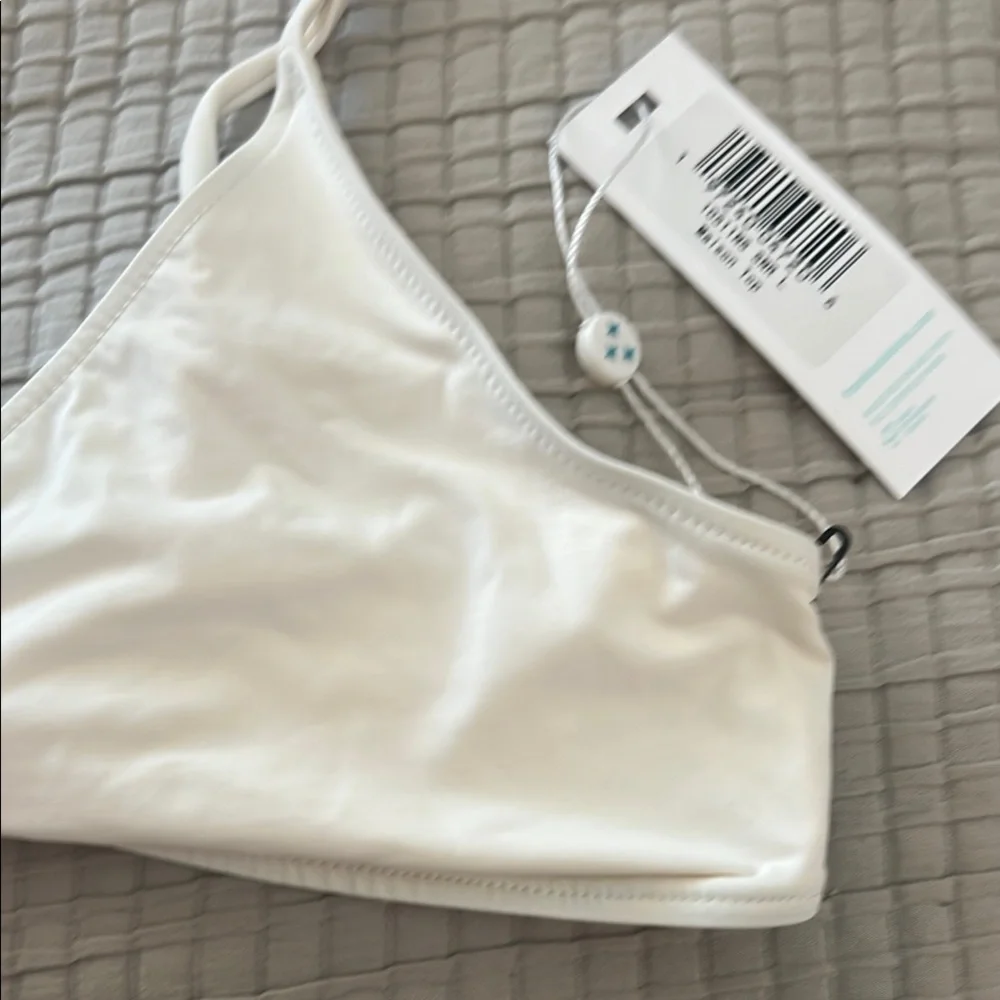 Frankie's Bikinis Classic White Tie-Front Bikini Mison Top